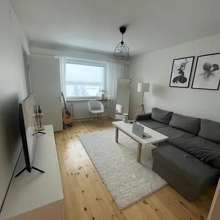 Cozy Lake View By City Center Куопио