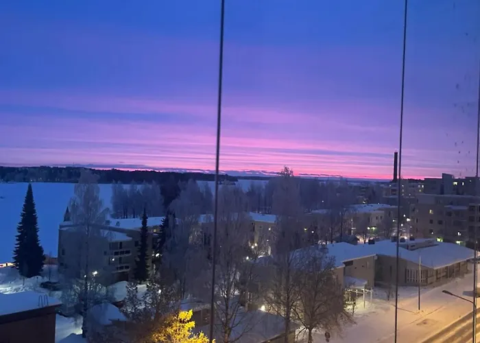 Cozy Lake View By City Center Δωμάτια σε οικογενειακή κατοικία